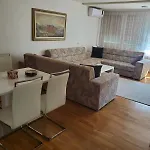 Staracarsija- Zenica, Center Zenica