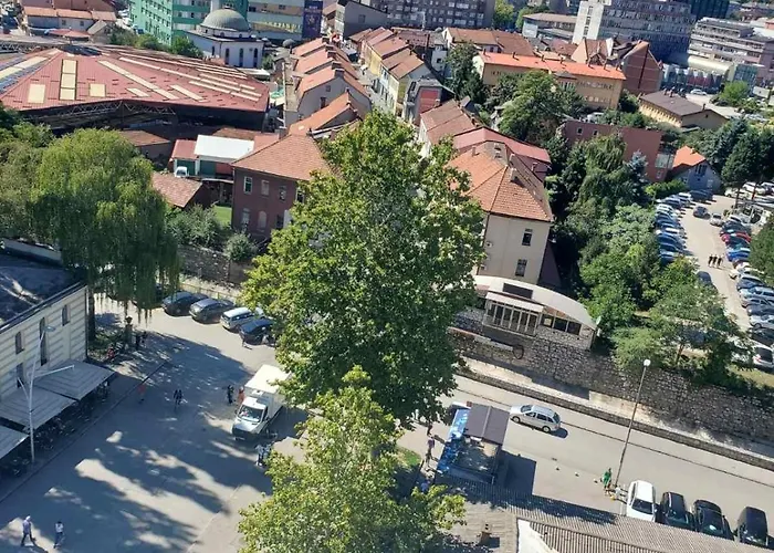 Staracarsija- Zenica, Center Zenica